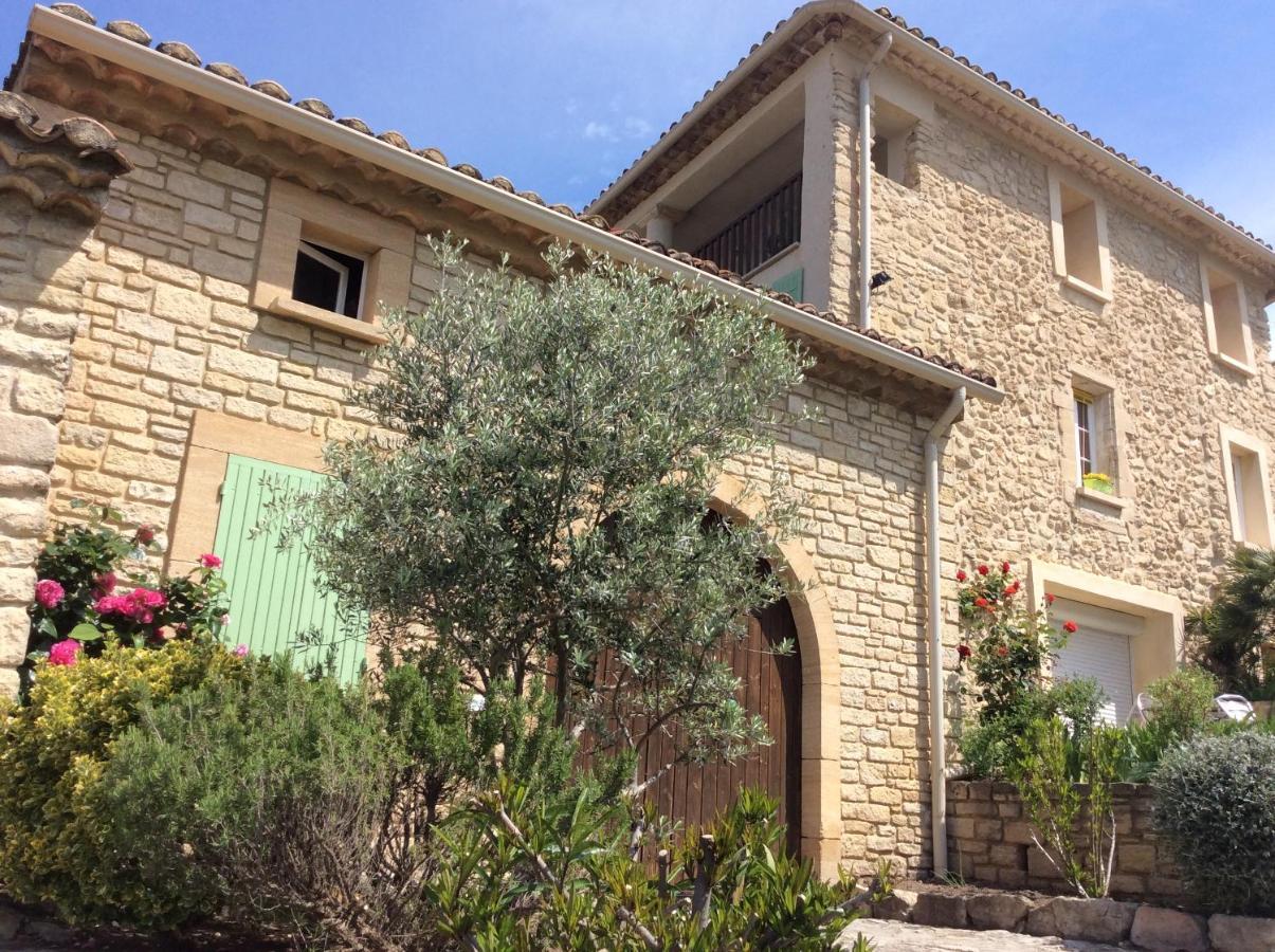 Les Conils - Gites Et Chambres D'Hotes Saint-Pierre-de-Vassols Exterior photo