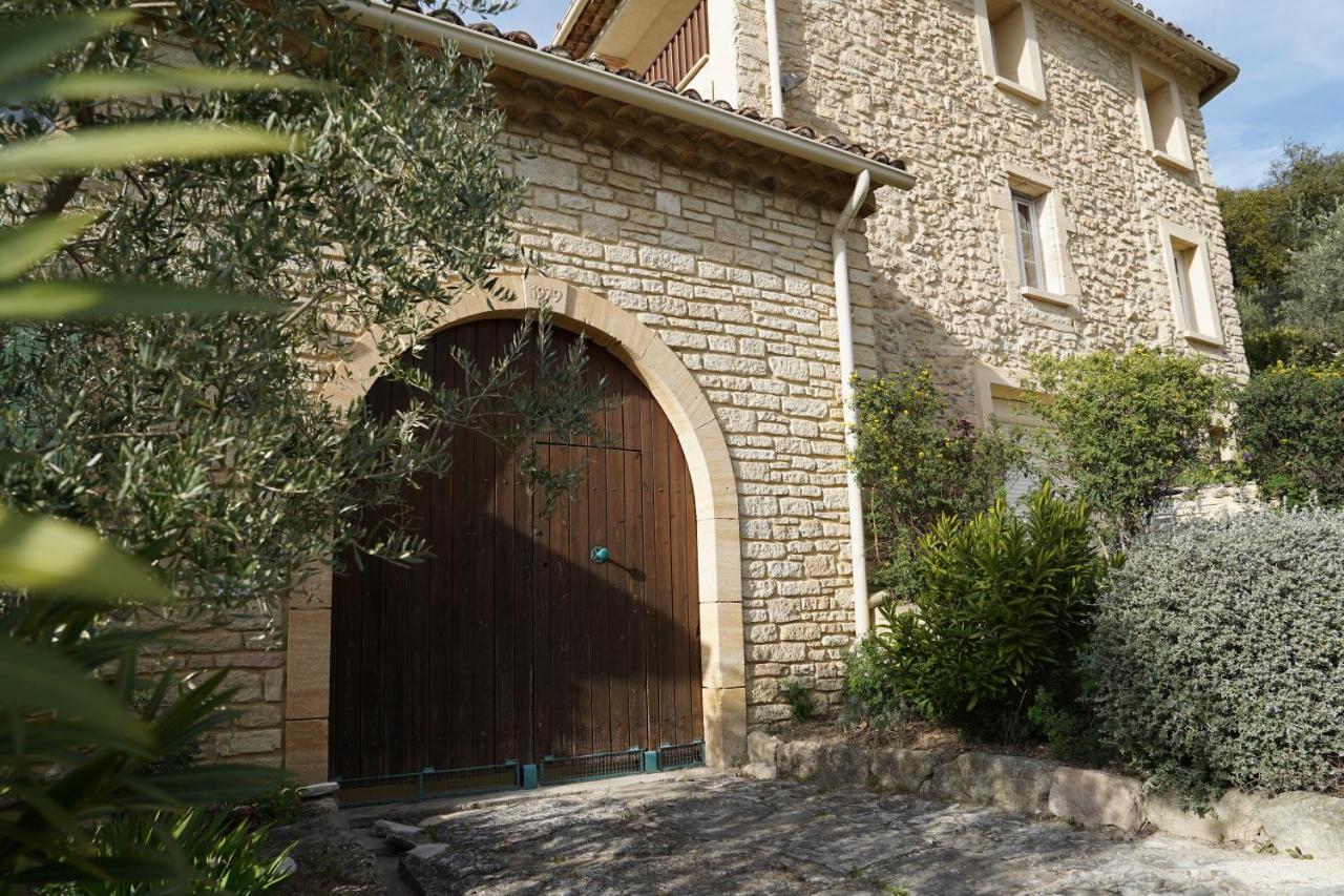 Les Conils - Gites Et Chambres D'Hotes Saint-Pierre-de-Vassols Exterior photo